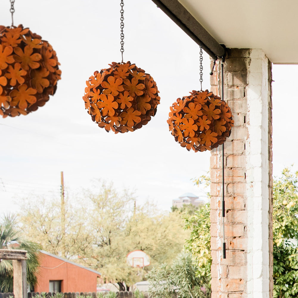 Flower Sphere Small - Rust Finish