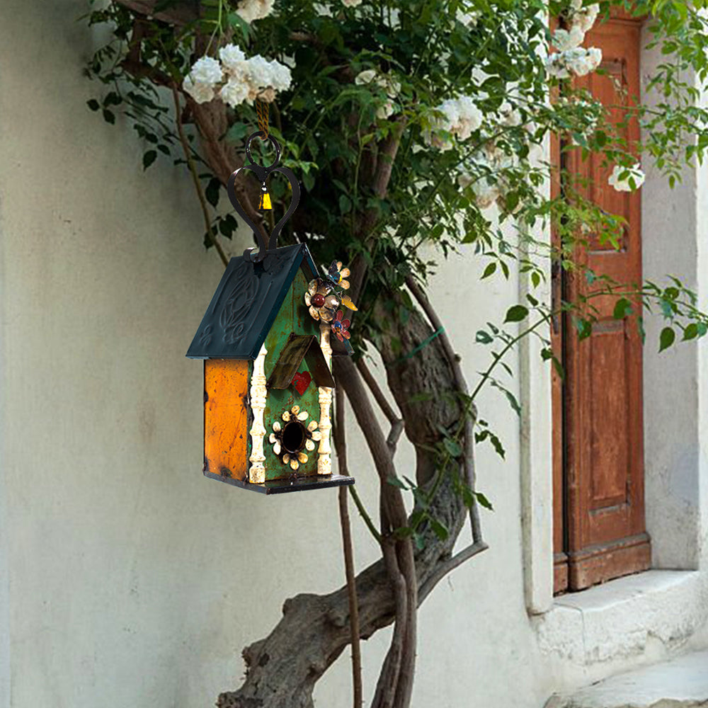 Evelin Birdhouse