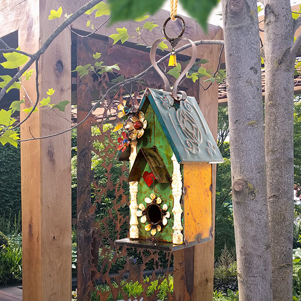 Evelin Birdhouse