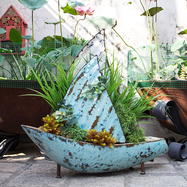 Hemingway Planter