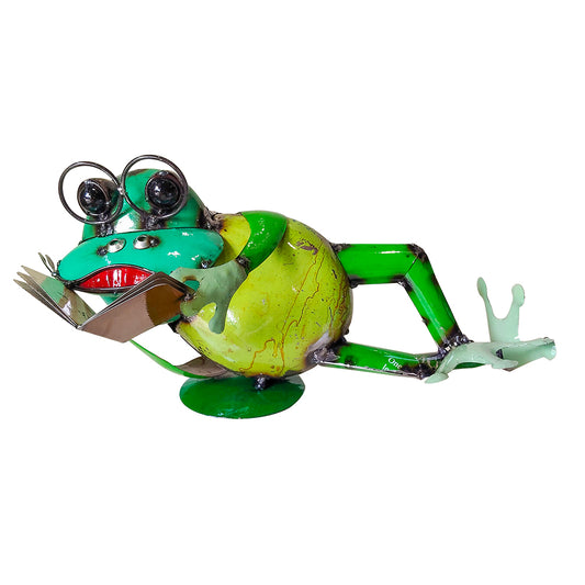 Relaxing Frog Reading
