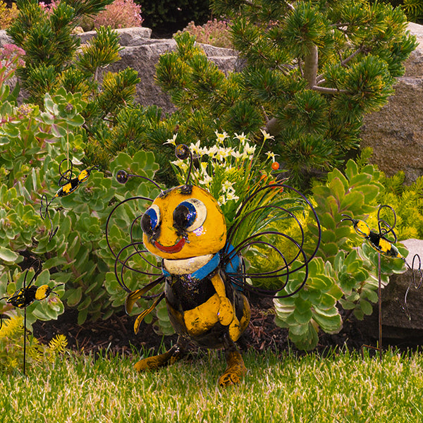 Buzzy Bee Planter